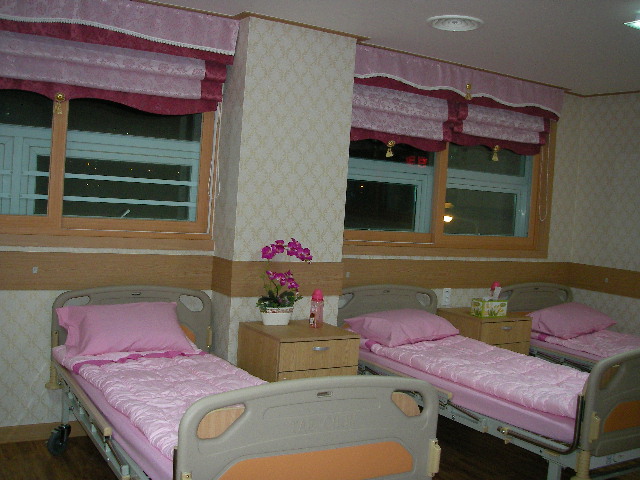 �����ο���