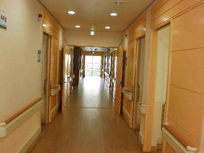 �ǰ����� �ǿսø� ���ο���