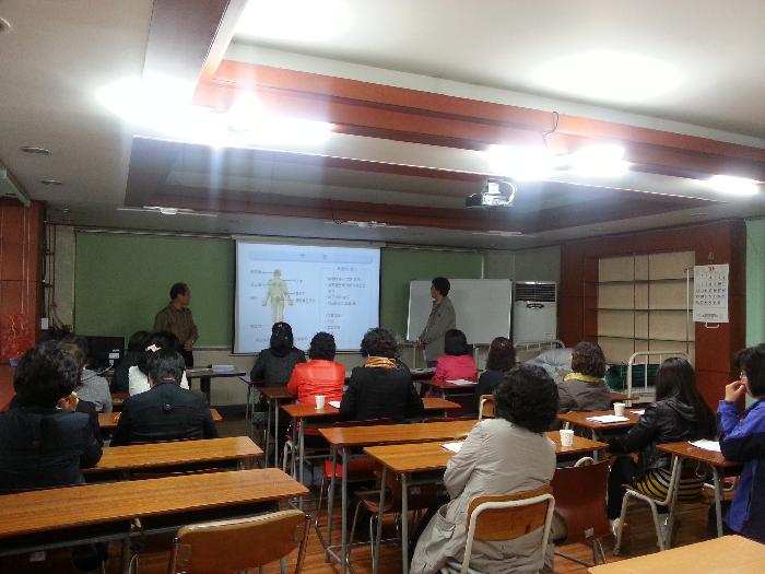 ���γ��κ�������