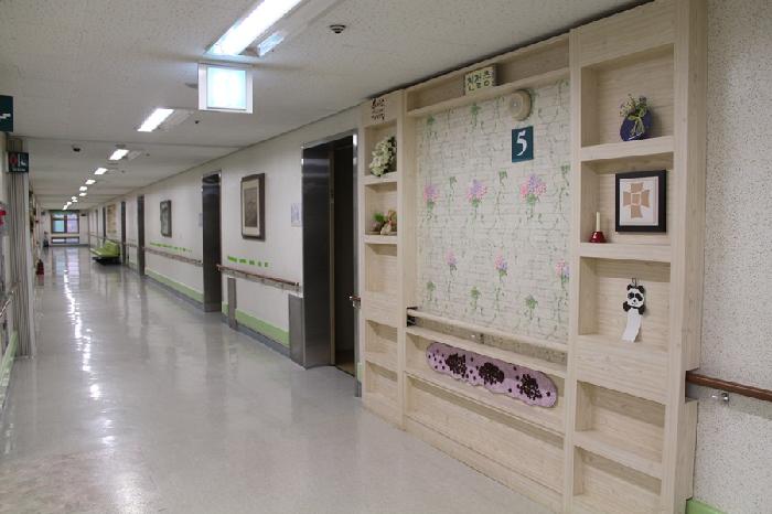 ����ɵ��׽ų����ο���