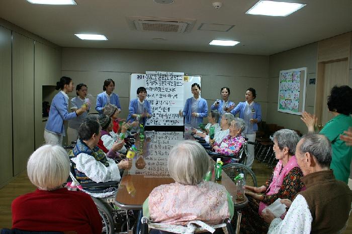 ���￩�ڰ�ȣ���б� �޸�ĳ��