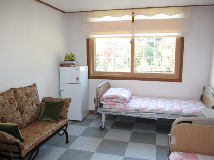 (��)û�� �ϴ�ä