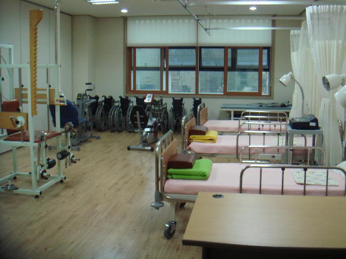 ����YWCA�簡���μ���