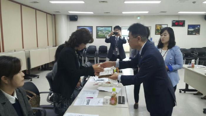 ���Ҹ����κ�������