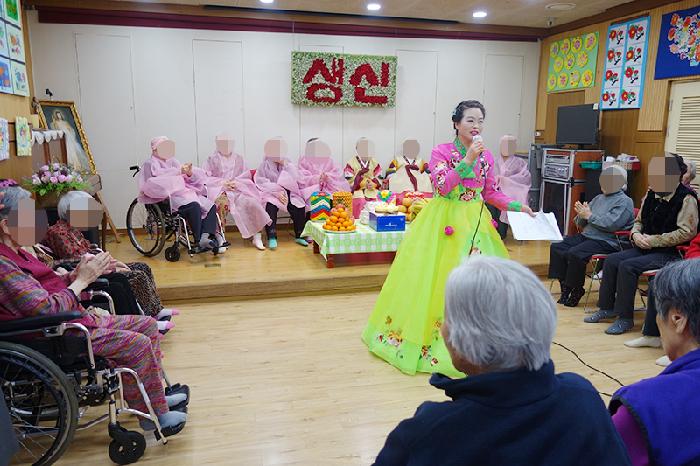 ���ʼ��ɳ��κ�������