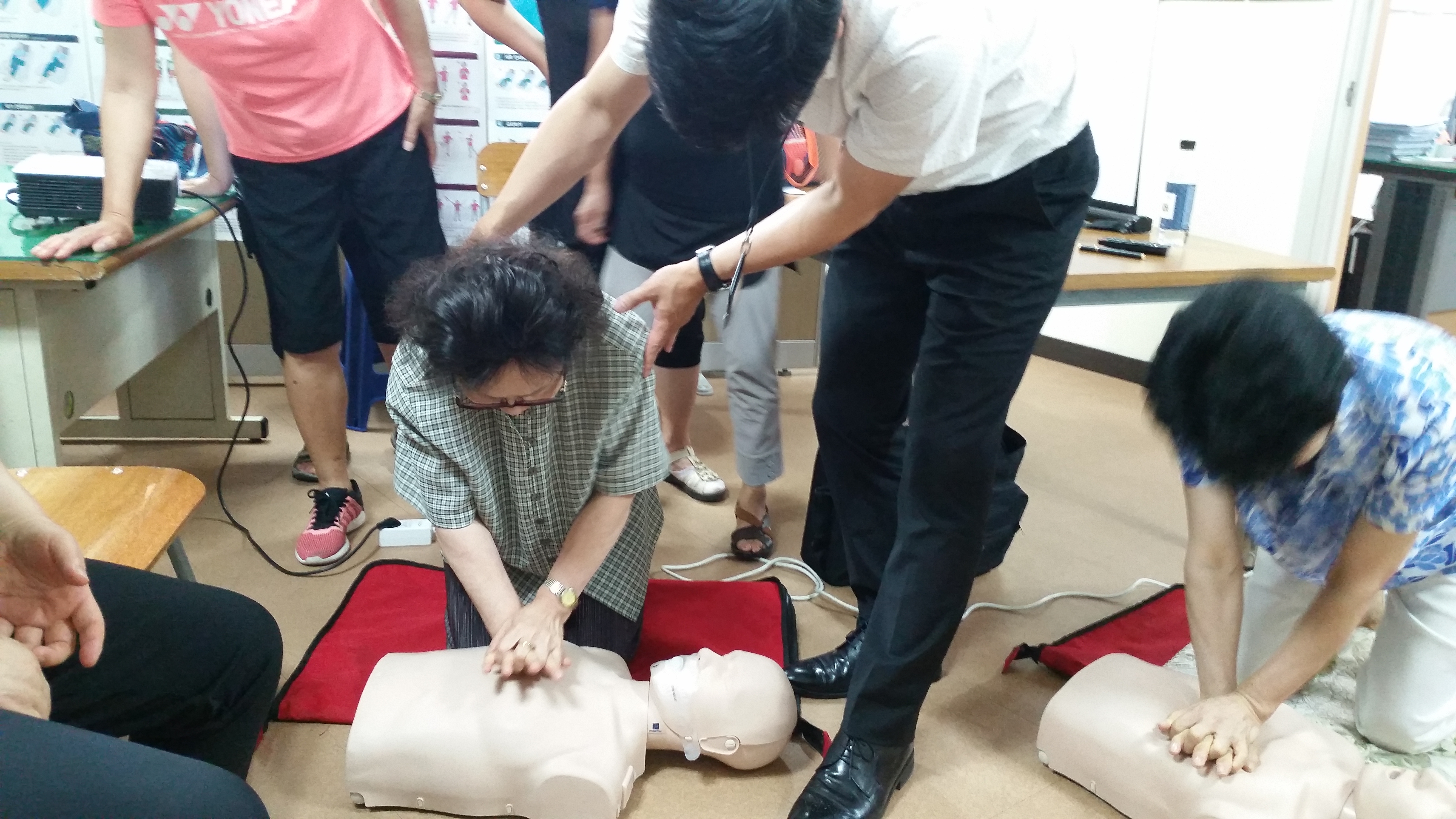 ���Ҹ����κ�������