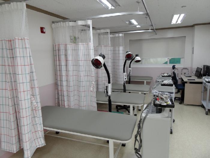 �ݰ���ο���