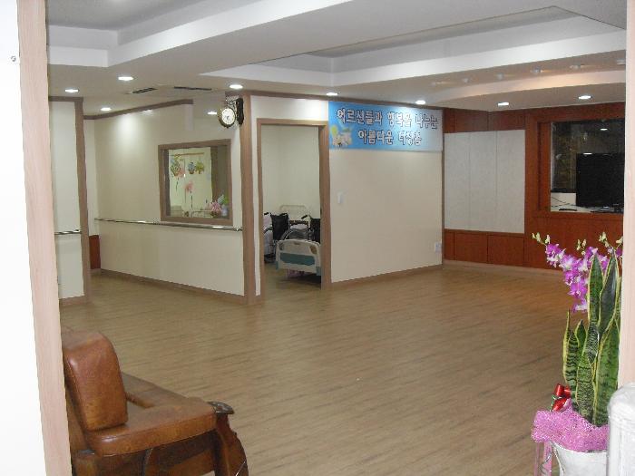 �̼̽����̳��κ�������